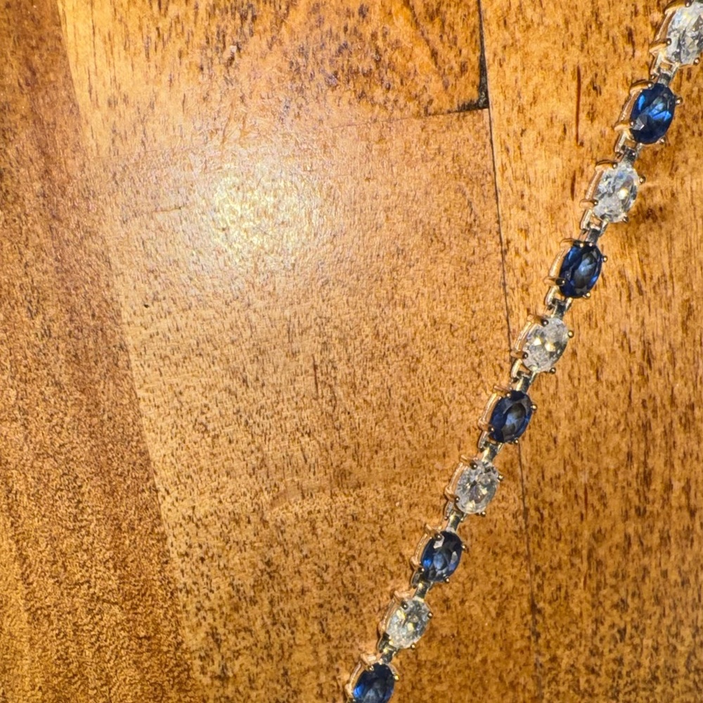 Elegant Blue and Sterling Silver 925 Women's Bracelet